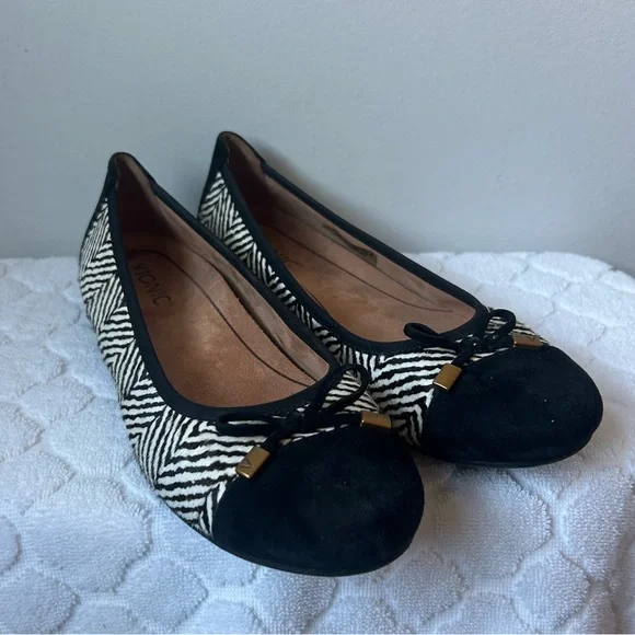 Vionic Spark Minna ballet flats black white zebra-patterned calf hair 8.5 Narrow - Picture 2 of 7